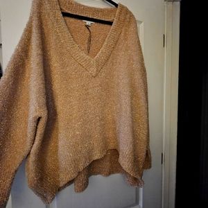 Gold sweater from Ava-Viv